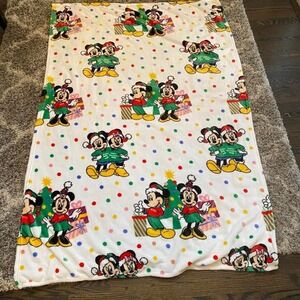Disney Mickey & Minnie Mouse Christmas Fleece Throw Blanket 50x70 NWOT